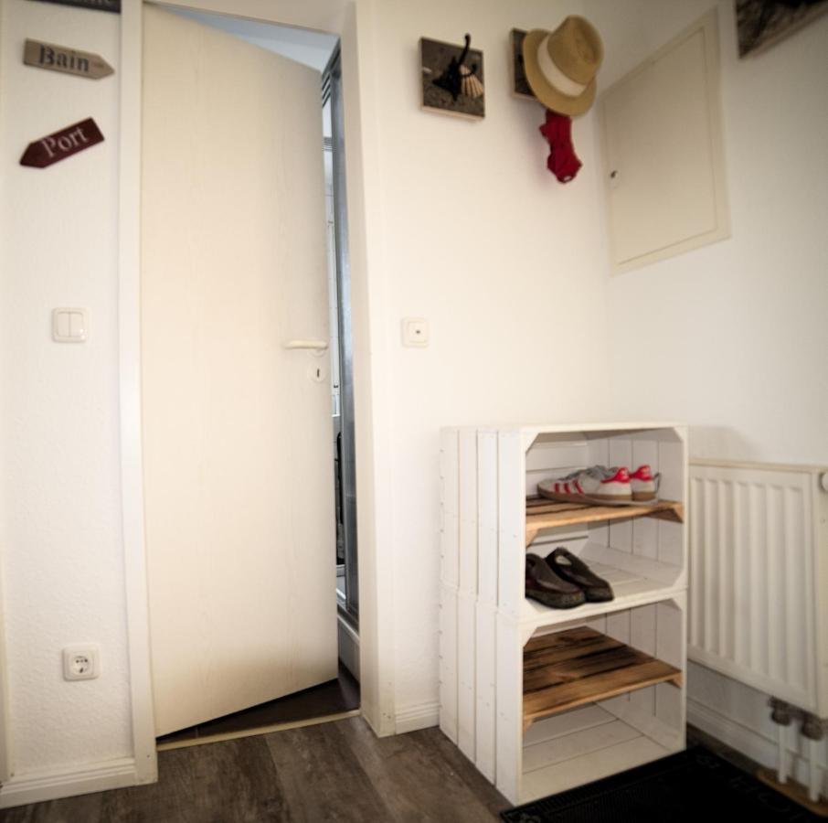 Schoene Ferienwohnung Бреге Экстерьер фото